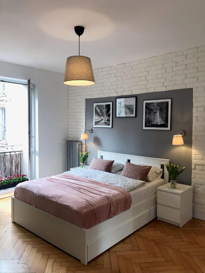 Klimatyczny Apartament Pod Ratuszem -Ul. Slaska 2 Częstochowa Екстериор снимка